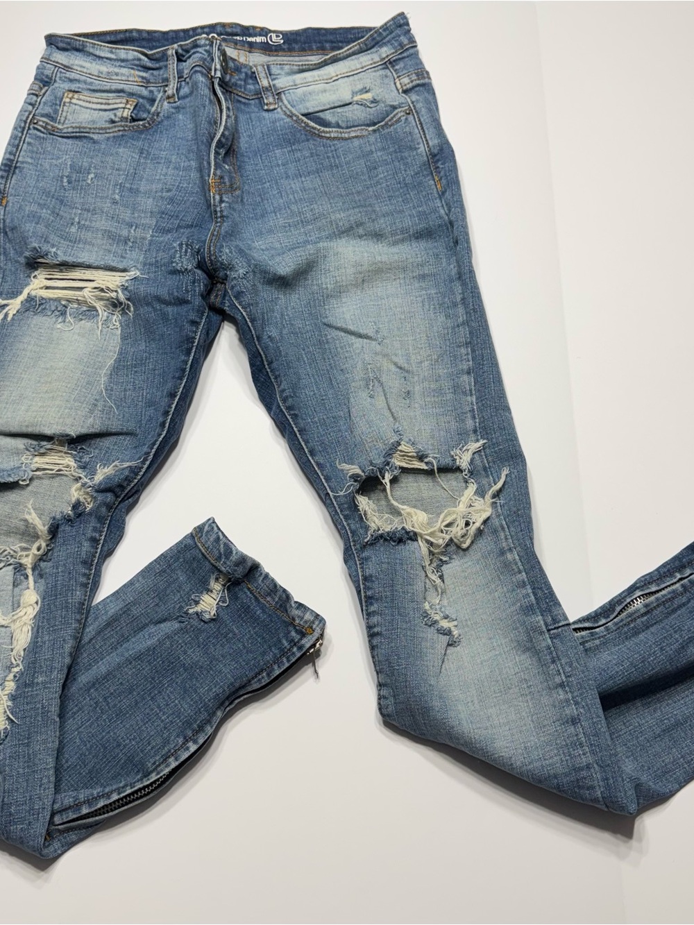 Distressed Skinny Men's Jeans in Light Blue